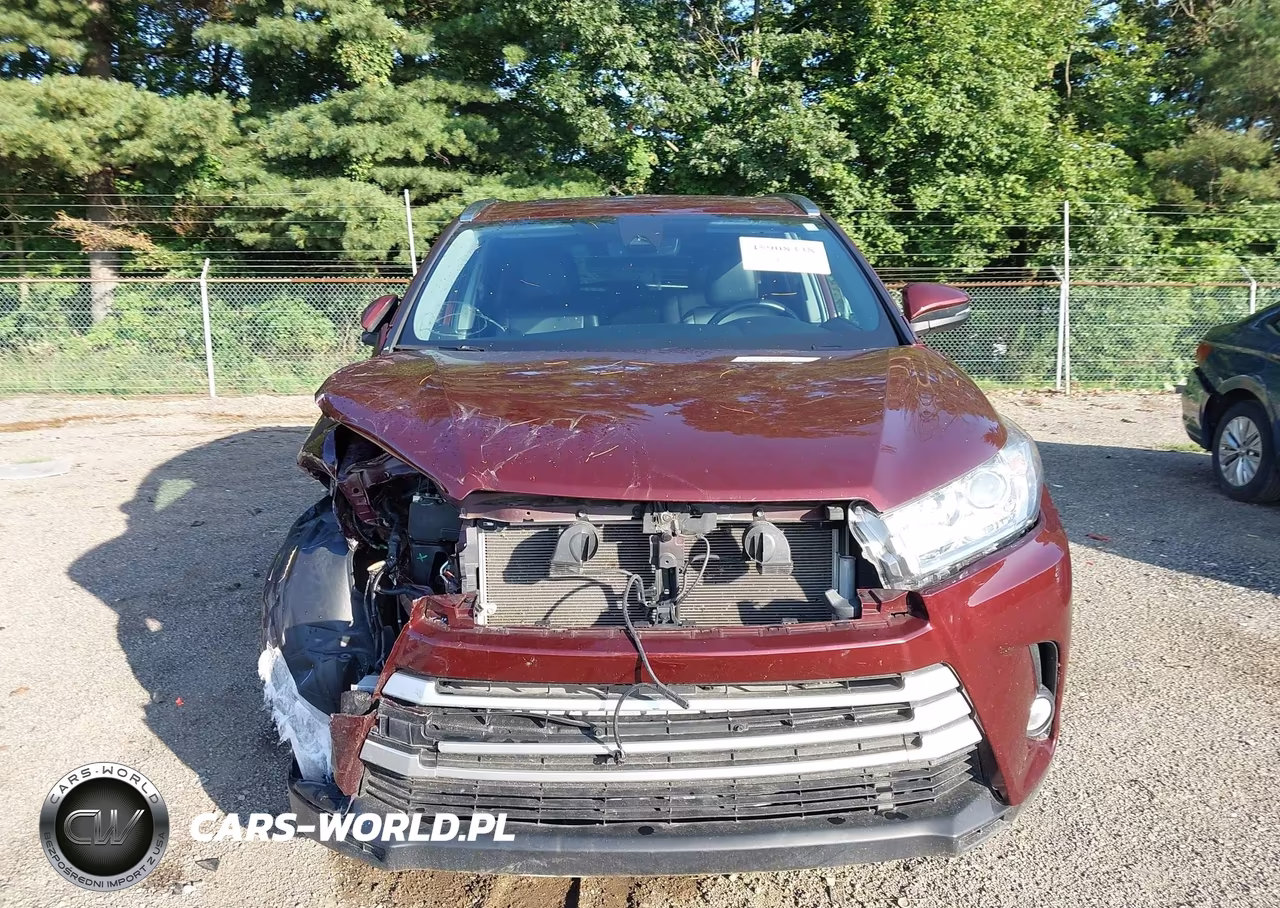 2019 Toyota Highlander Xle VIN:5TDJZRFH5KS726111 - 13