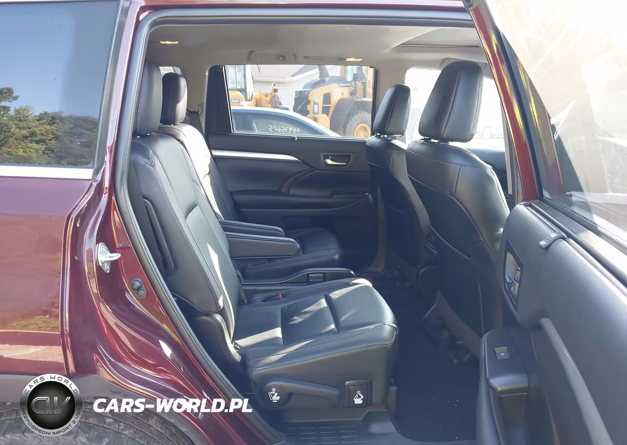 2019 Toyota Highlander Xle VIN:5TDJZRFH5KS726111 - 8