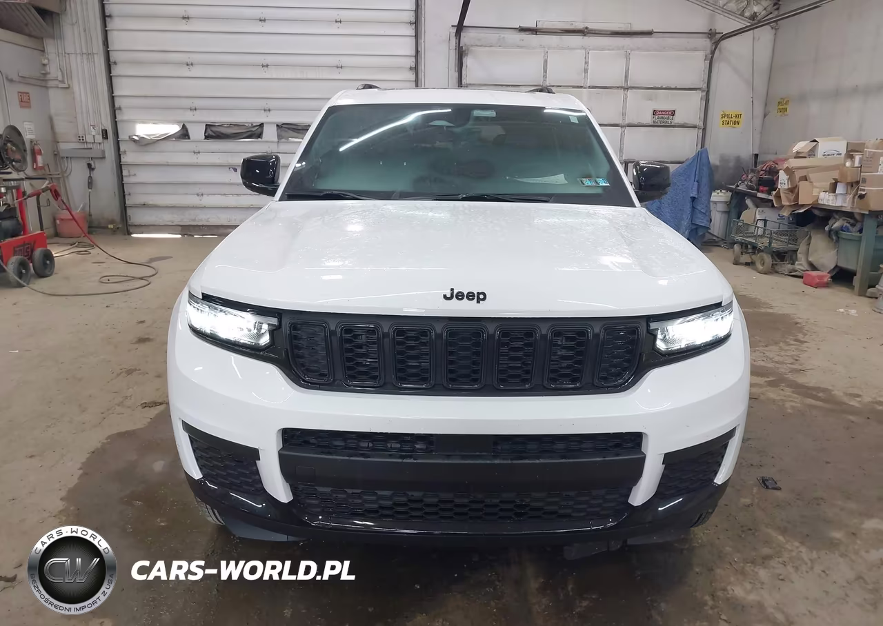 2025 Jeep Grand Cherokee L Altitude X 4X4 VIN:1C4RJKAG5S8684544 - 12