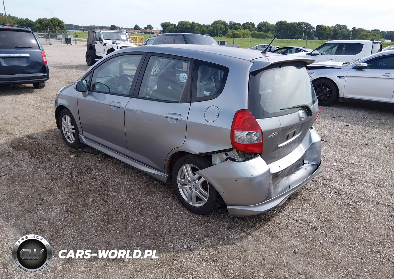 2008 Honda Fit Sport VIN:JHMGD38608S053101 - 3