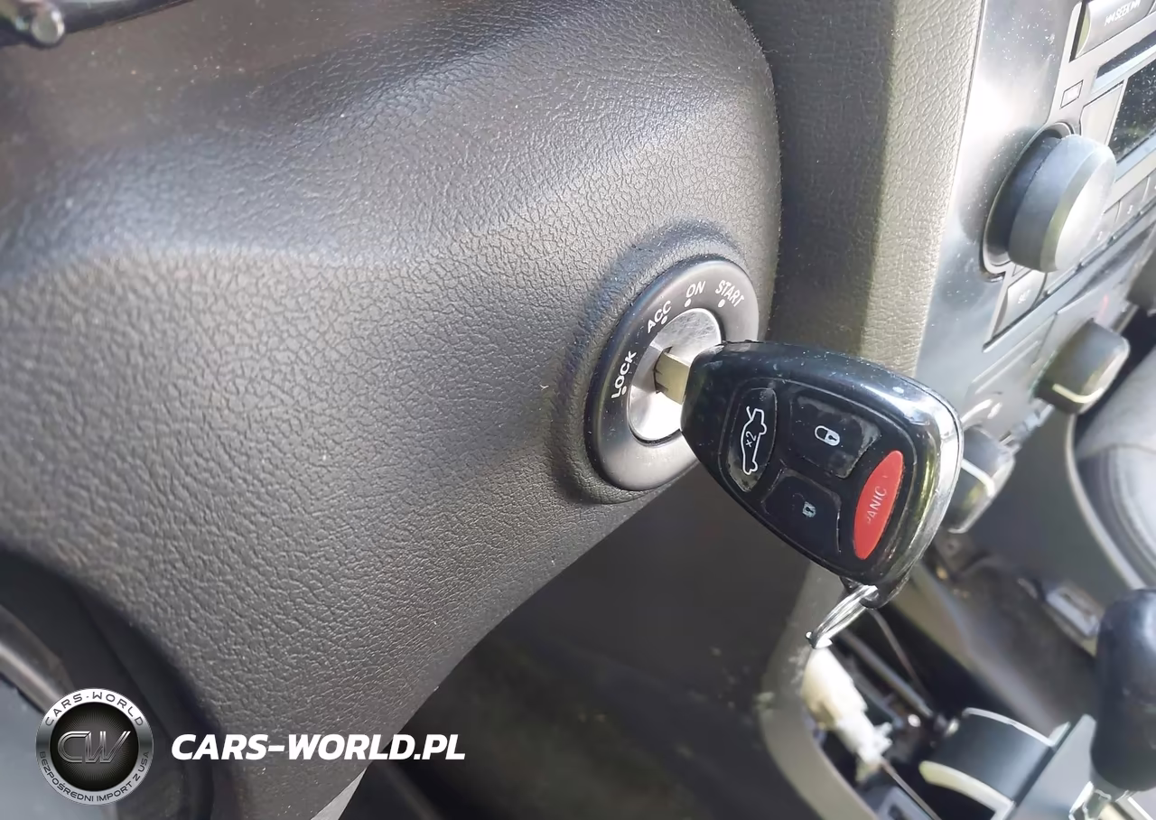 2005 Chrysler 300 VIN:2C3JA43R05H634726 - 11
