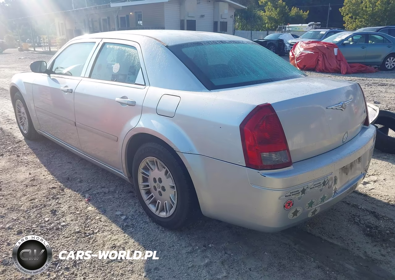 2005 Chrysler 300 VIN:2C3JA43R05H634726 - 3