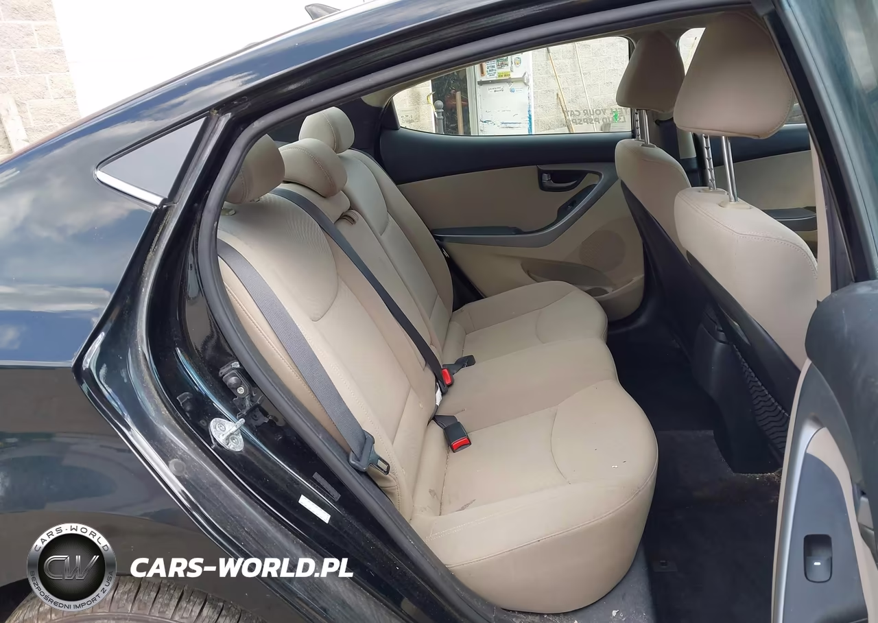 2016 Hyundai Elantra Value Edition VIN:KMHDH4AE9GU490531 - 8