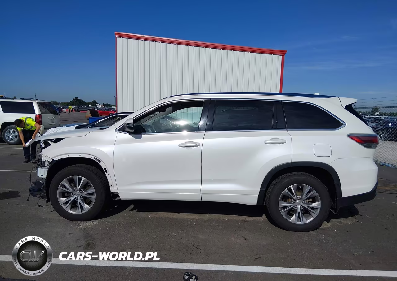 2014 Toyota Highlander Xle V6 VIN:5TDJKRFH6ES040569 - 15