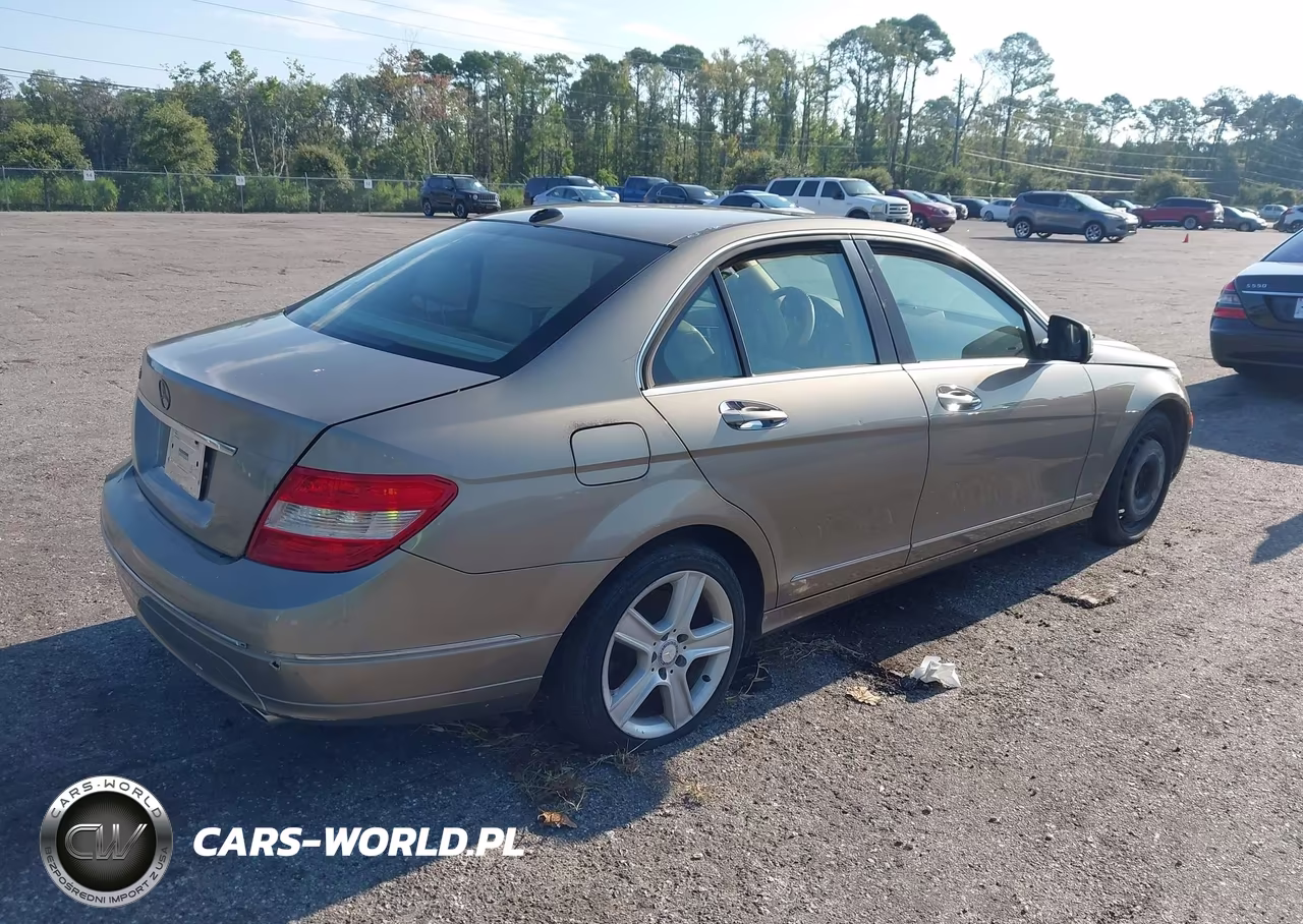 2008 Mercedes-Benz C 300 Luxury 4Matic VIN:WDDGF81X08F061614 - 4