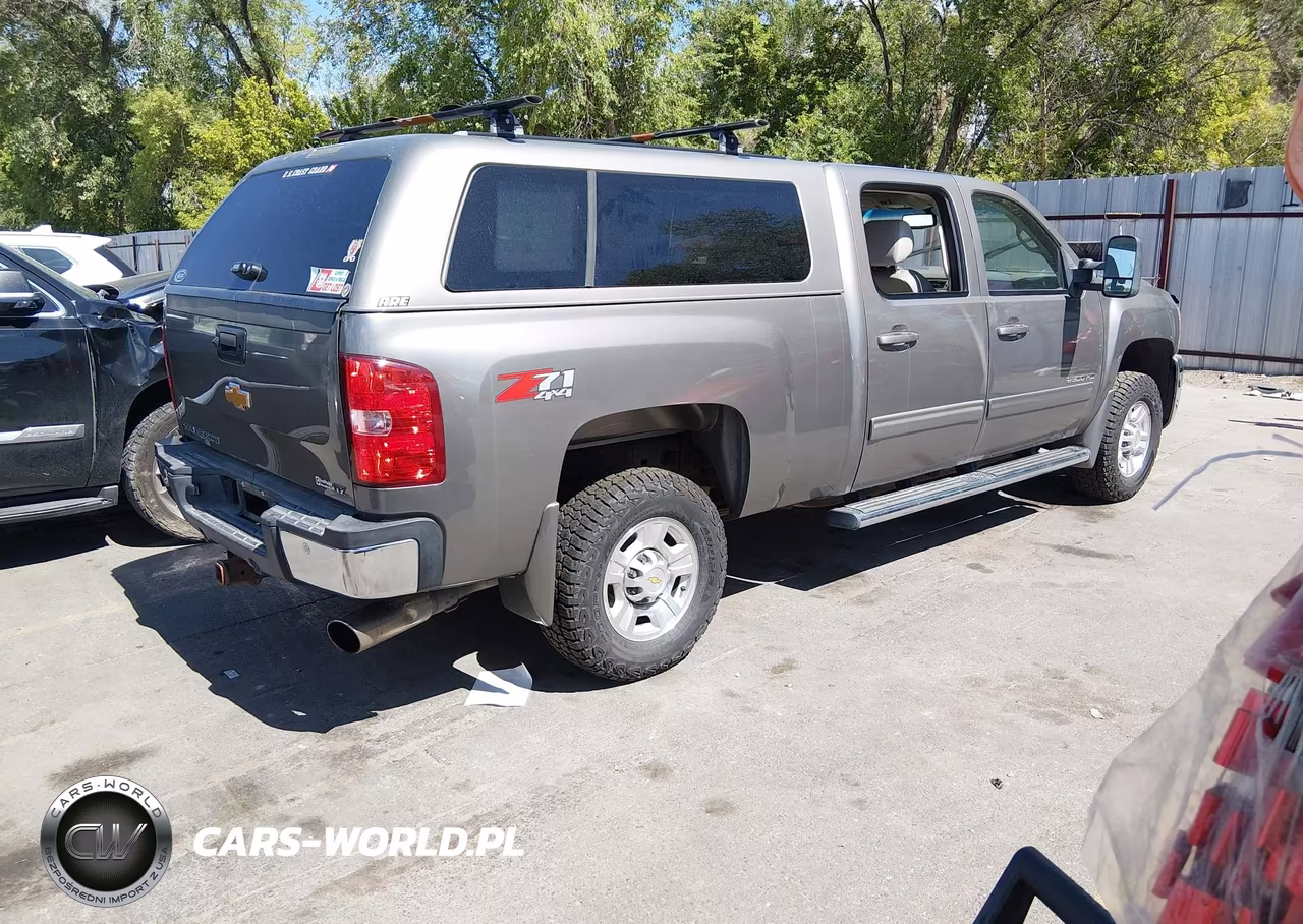 2009 Chevrolet Silverado 2500Hd Ltz VIN:1GCHK63609F141726 - 4