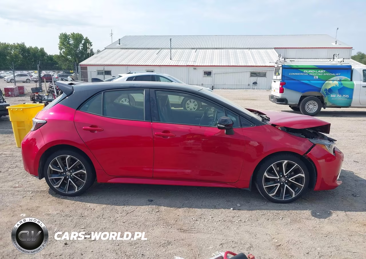2022 Toyota Corolla Xse VIN:JTNC4MBE1N3188031 - 12