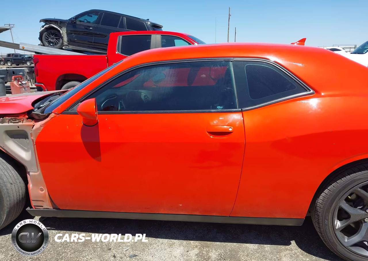 2017 Dodge Challenger Sxt Plus VIN:2C3CDZAGXHH640505 - 15