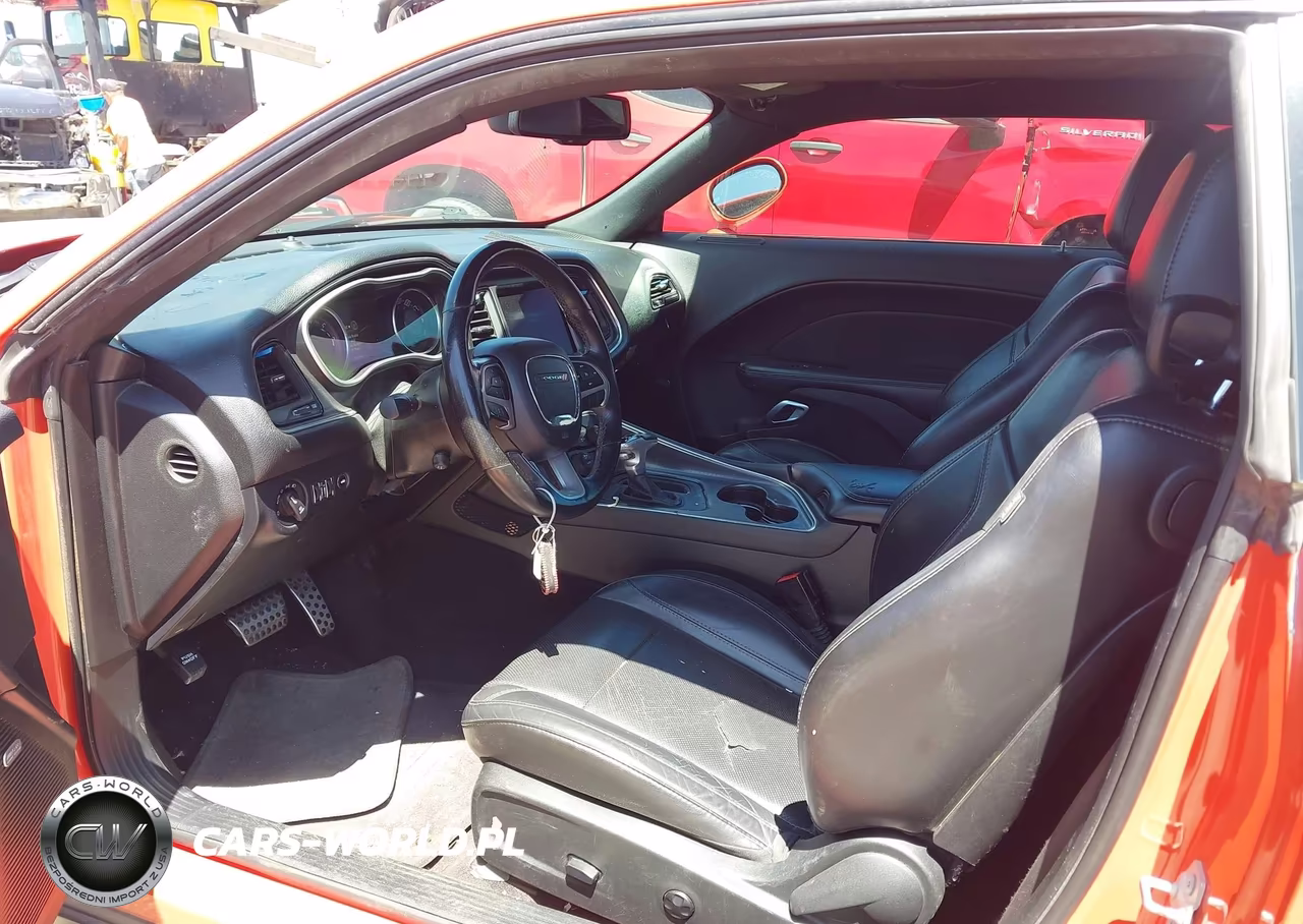 2017 Dodge Challenger Sxt Plus VIN:2C3CDZAGXHH640505 - 5