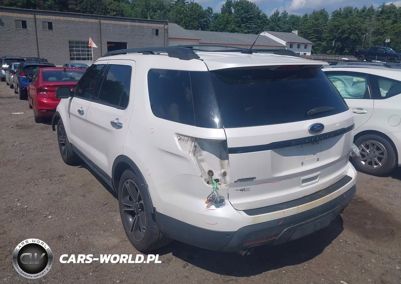 2013 Ford Explorer Sport VIN:1FM5K8GT1DGB74649 - 3