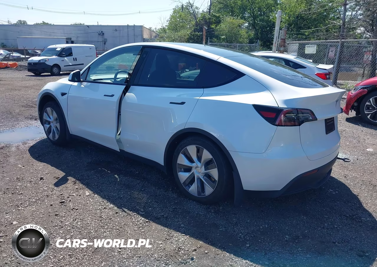 2023 Tesla Model Y Awd-Long Range Dual Motor All-Wheel Drive VIN:7SAYGDEE2PA061226 - 3