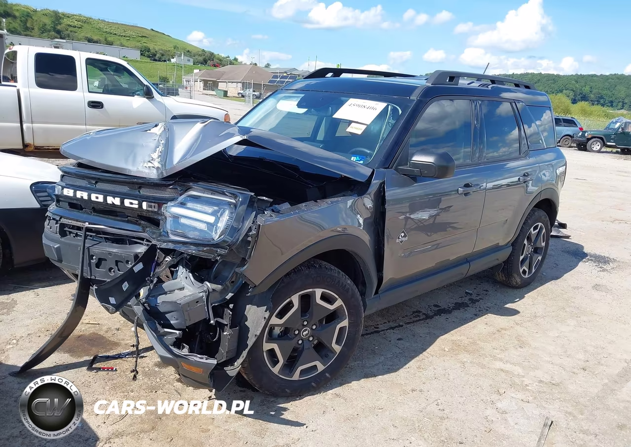 2024 Ford Bronco Sport Outer Banks VIN:3FMCR9C68RRE34084 - 2
