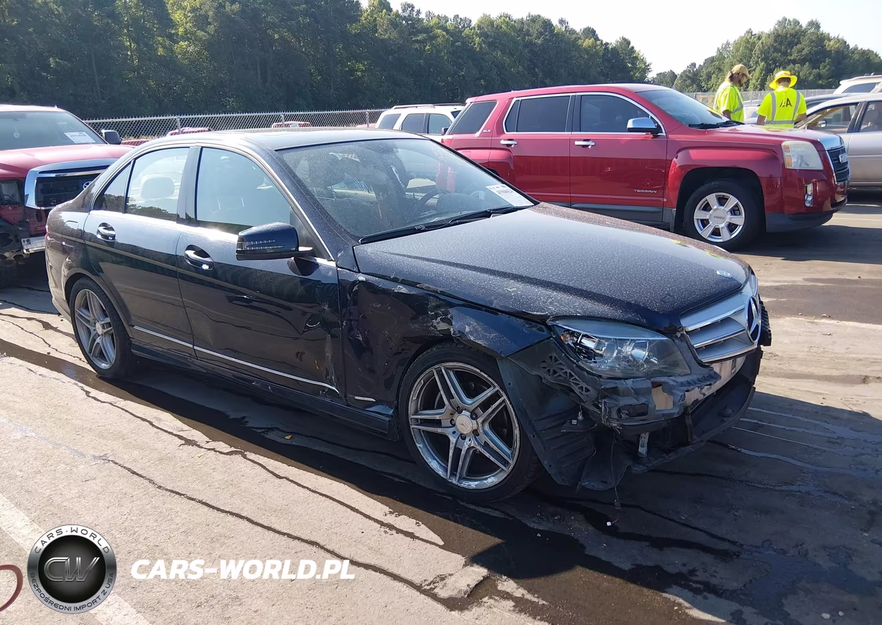 2011 Mercedes-Benz C 300 Sport