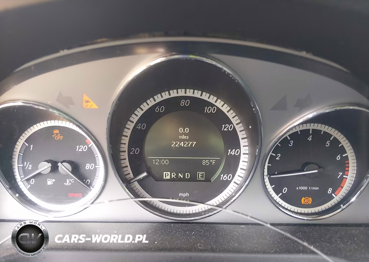 2011 Mercedes-Benz C 300 Sport VIN:WDDGF5EB7BR185947 - 7