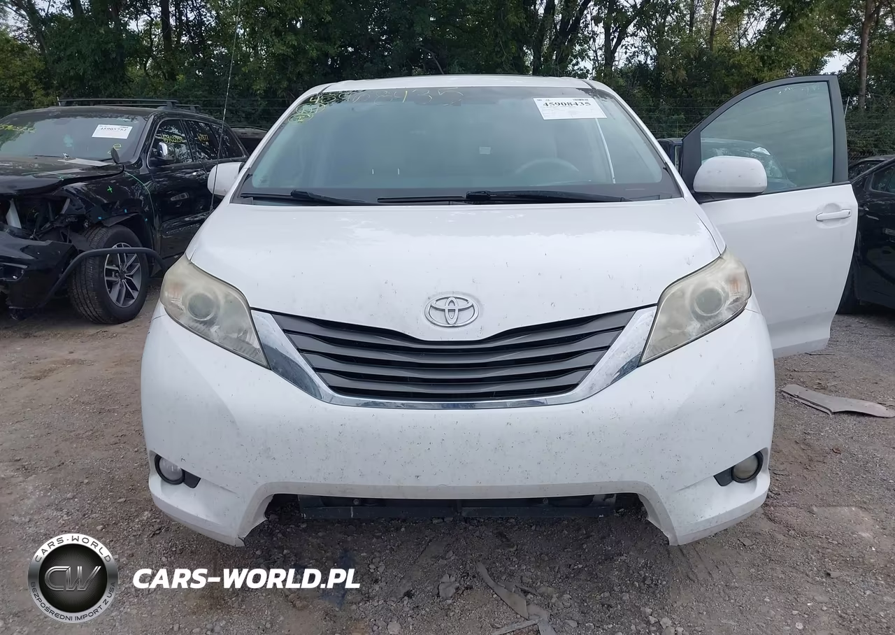2013 Toyota Sienna Xle V6 8 Passenger VIN:5TDYK3DCXDS397884 - 6
