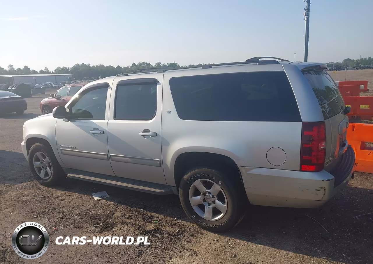 2011 Chevrolet Suburban Lt VIN:1GNSCJE03BR346855 - 14