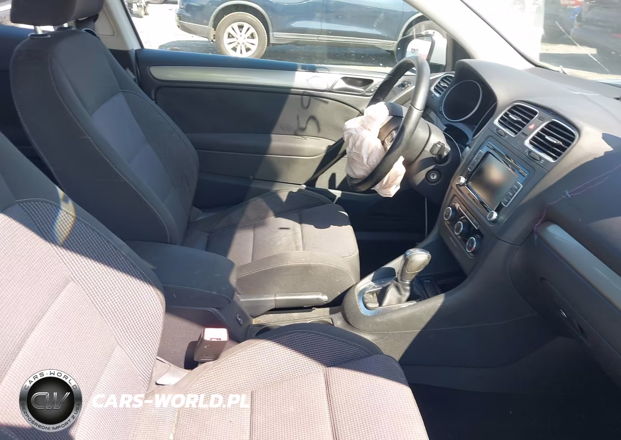 2013 Volkswagen Golf 2.5L 2-Door VIN:WVWBB7AJ4DW046016 - 5