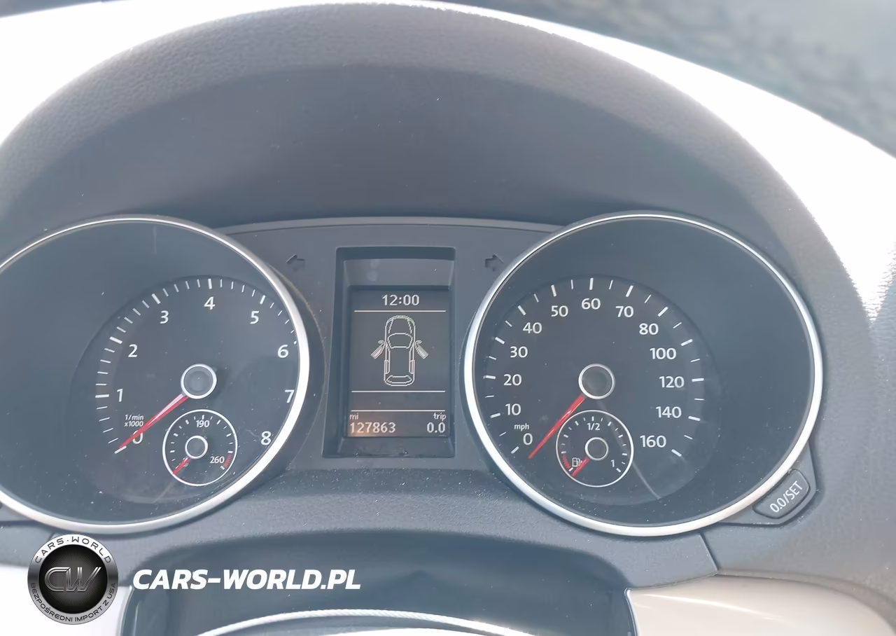 2013 Volkswagen Golf 2.5L 2-Door VIN:WVWBB7AJ4DW046016 - 7