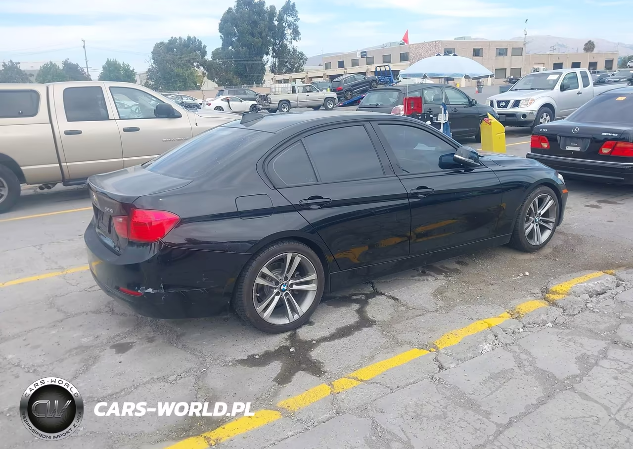 2012 BMW 328I VIN:WBA3C1C56CF430177 - 4