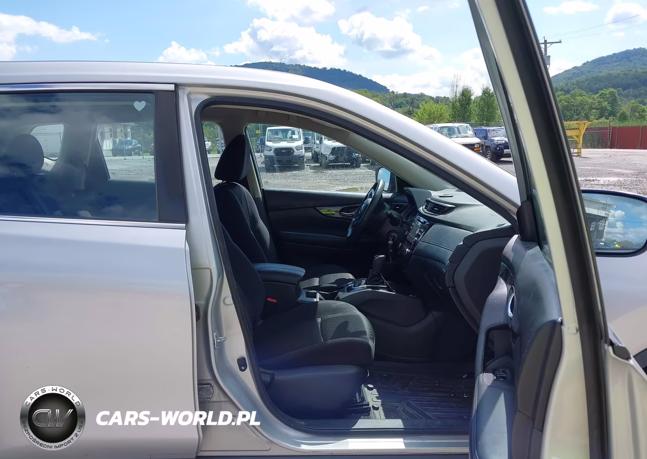 2017 Nissan Rogue S VIN:KNMAT2MV3HP569716 - 5