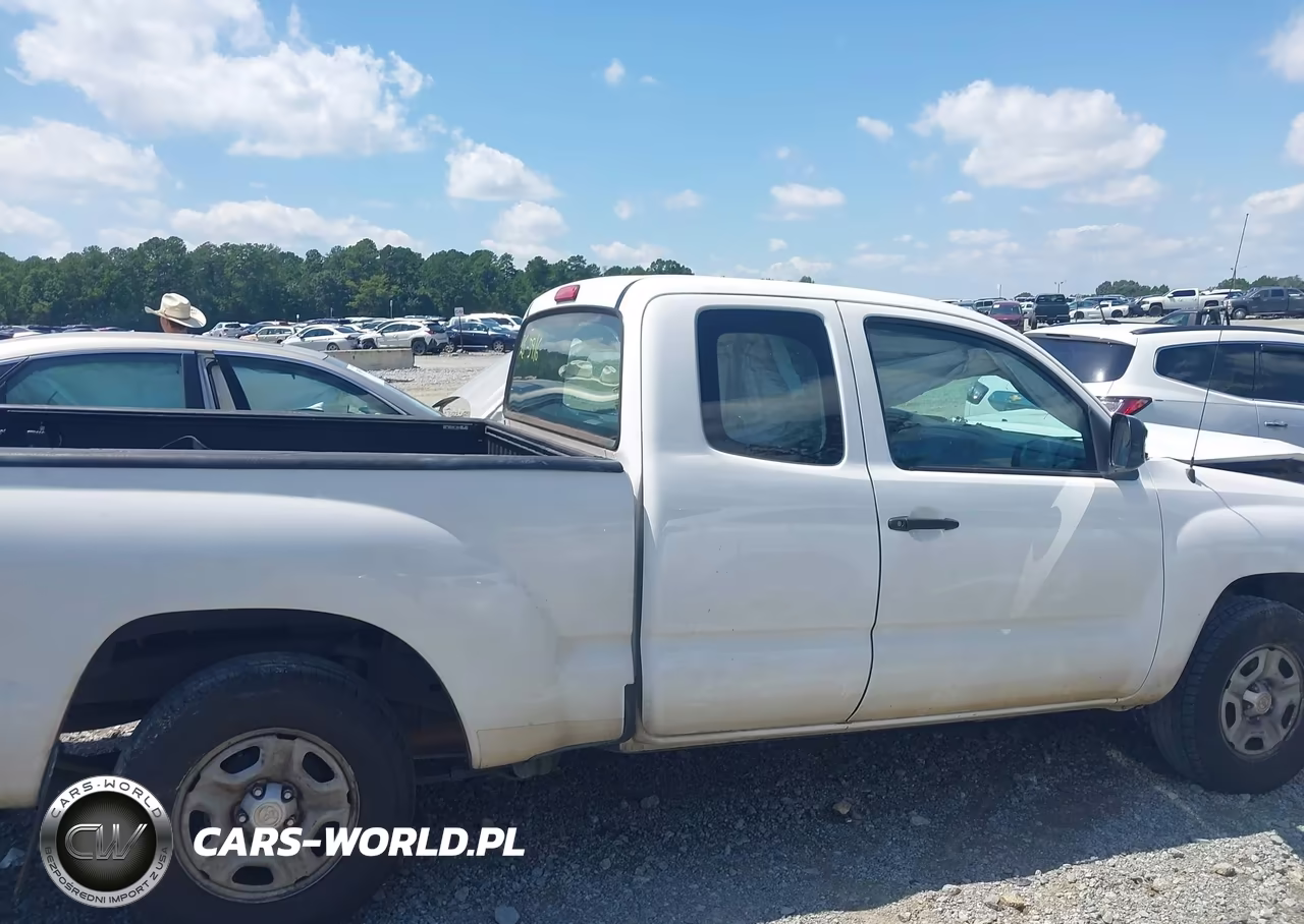 2015 Toyota Tacoma VIN:5TFTX4CN0FX056821 - 13