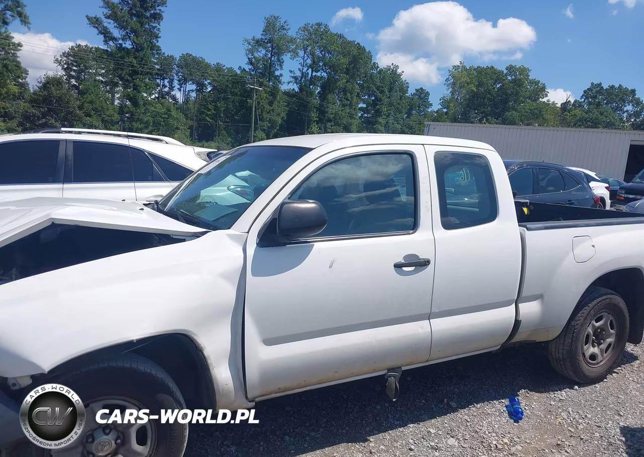 2015 Toyota Tacoma VIN:5TFTX4CN0FX056821 - 14