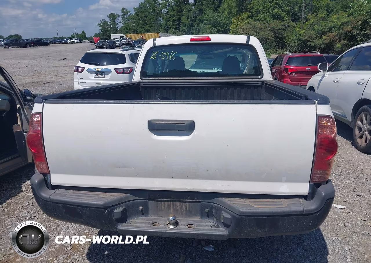 2015 Toyota Tacoma VIN:5TFTX4CN0FX056821 - 16