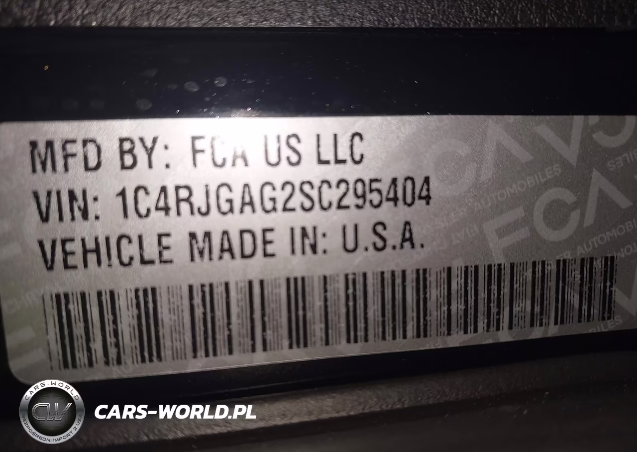 2025 Jeep Grand Cherokee Laredo X 4X2 VIN:1C4RJGAG2SC295404 - 9