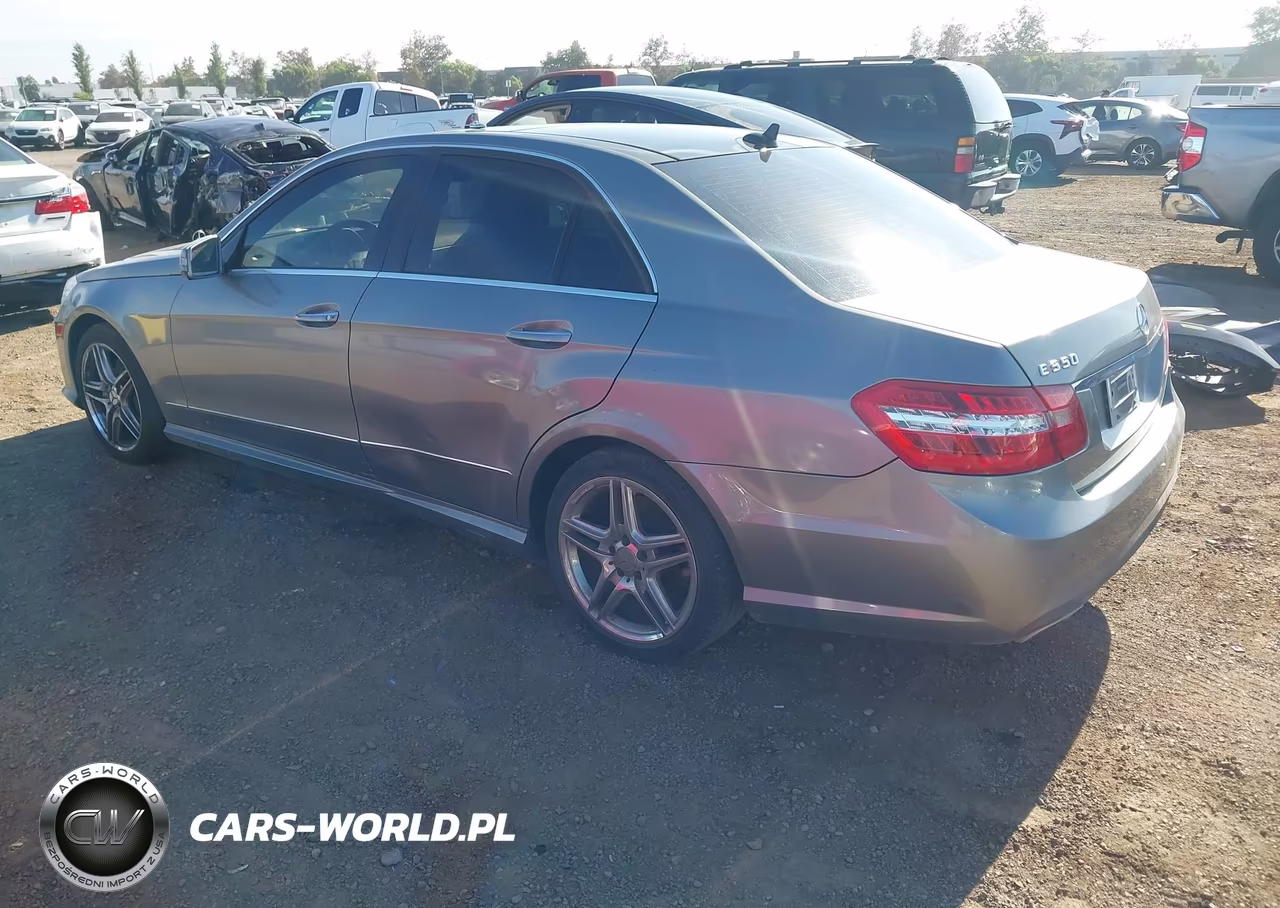 2011 Mercedes-Benz E 550 VIN:WDDHF7CB3BA314767 - 3
