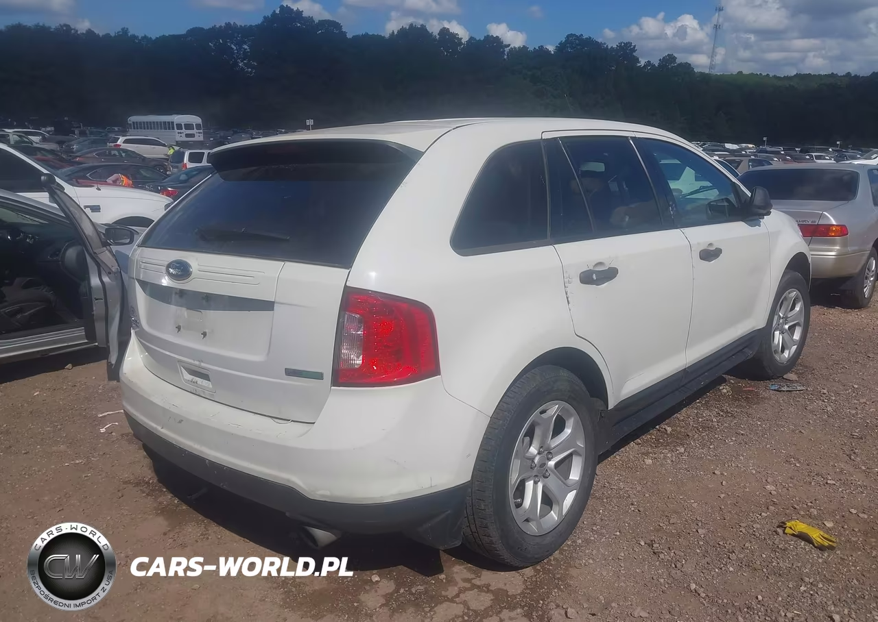 2013 Ford Edge Se VIN:2FMDK3G95DBC30926 - 4