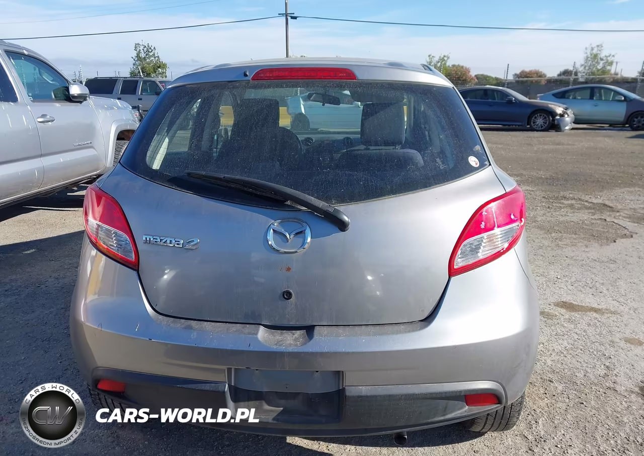 2013 Mazda Mazda2 Sport VIN:JM1DE1KZXD0163393 - 17