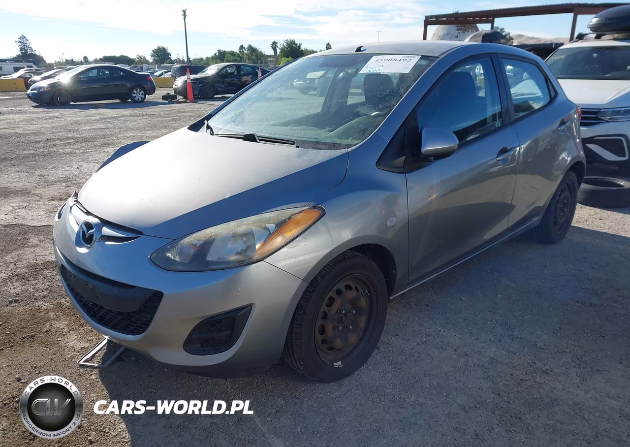 2013 Mazda Mazda2 Sport VIN:JM1DE1KZXD0163393 - 2