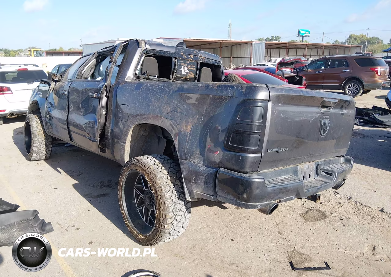 2022 Ram 1500 VIN:1C6RREFT8NN152850 - 3