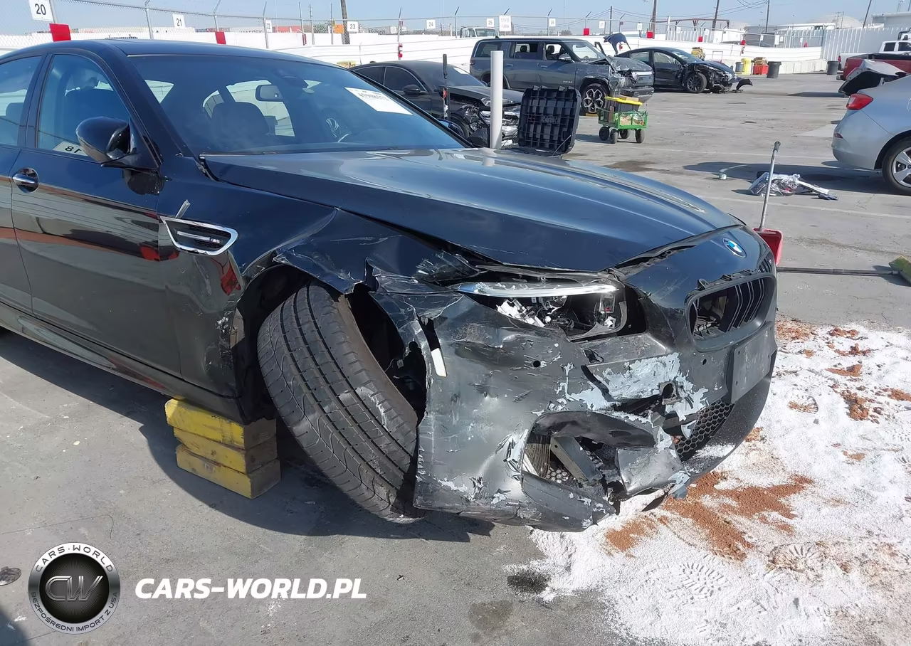 2016 BMW M5 VIN:WBSFV9C56GG343221 - 13