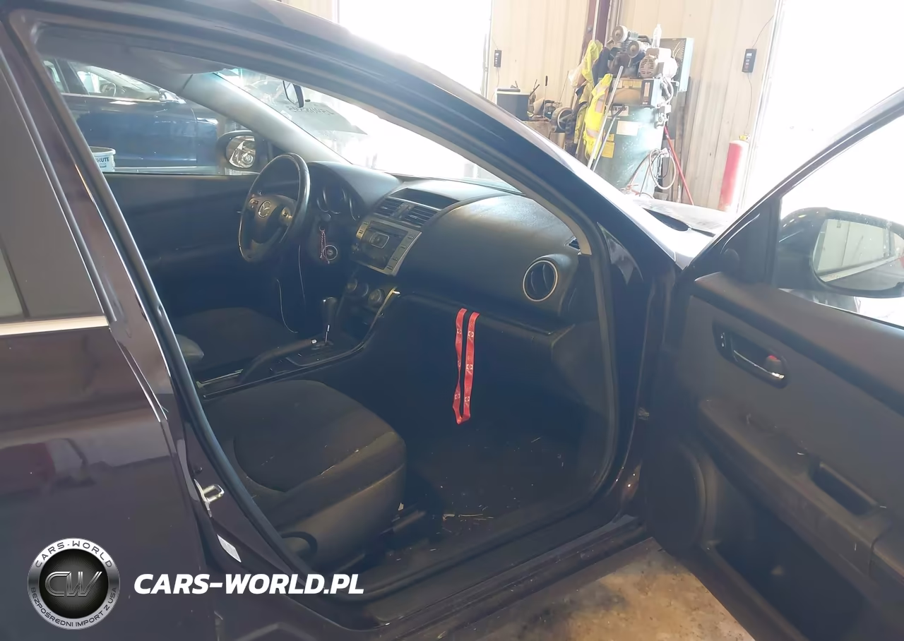 2011 Mazda Mazda6 I Touring VIN:1YVHZ8CH2B5M13451 - 5