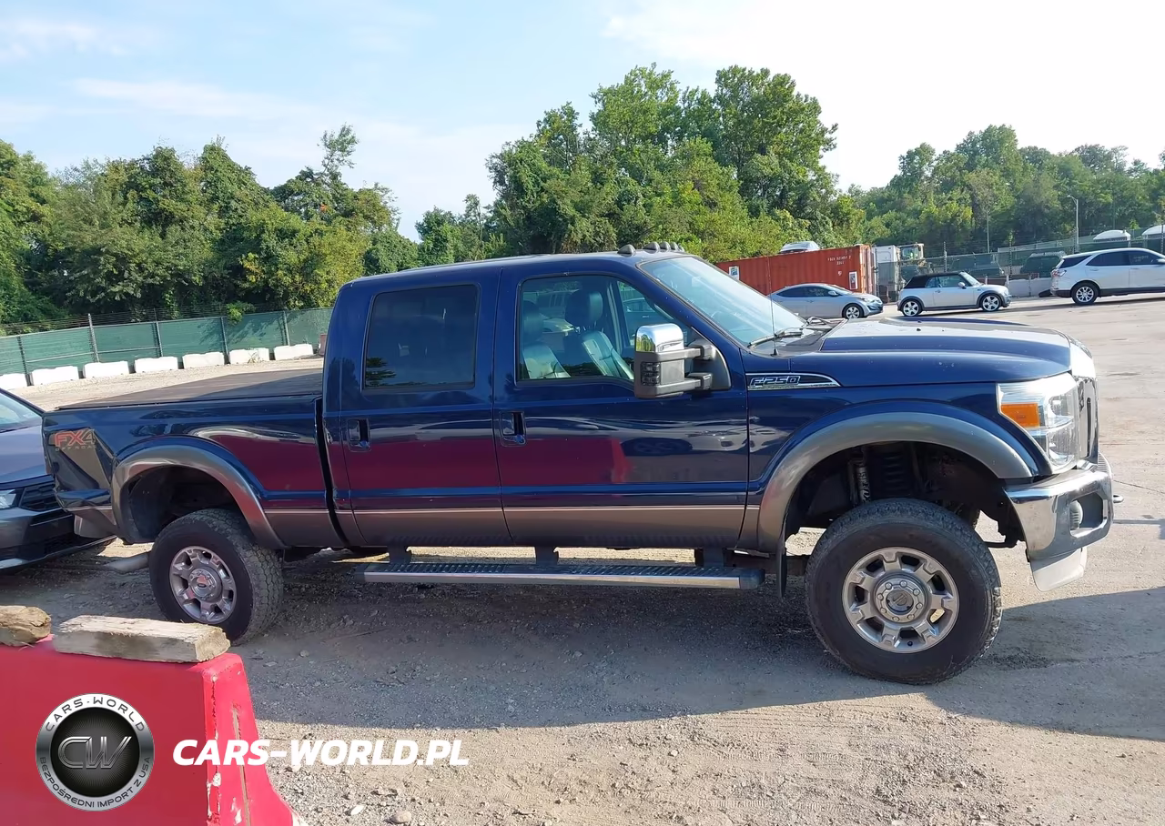 2012 Ford F-250 Lariat VIN:1FT7W2B60CEB04747 - 13