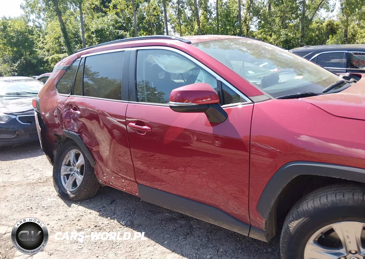 2023 Toyota Rav4 Xle VIN:2T3P1RFV9PW359873 - 13