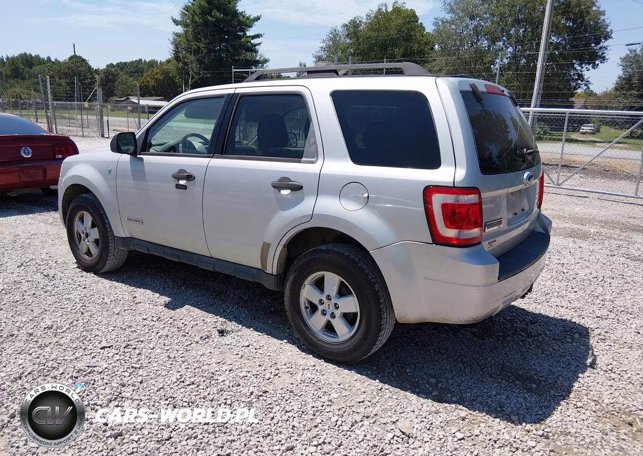 2008 Ford Escape Xlt VIN:1FMCU93198KC05404 - 3