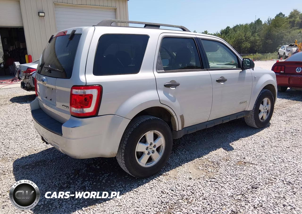 2008 Ford Escape Xlt VIN:1FMCU93198KC05404 - 4