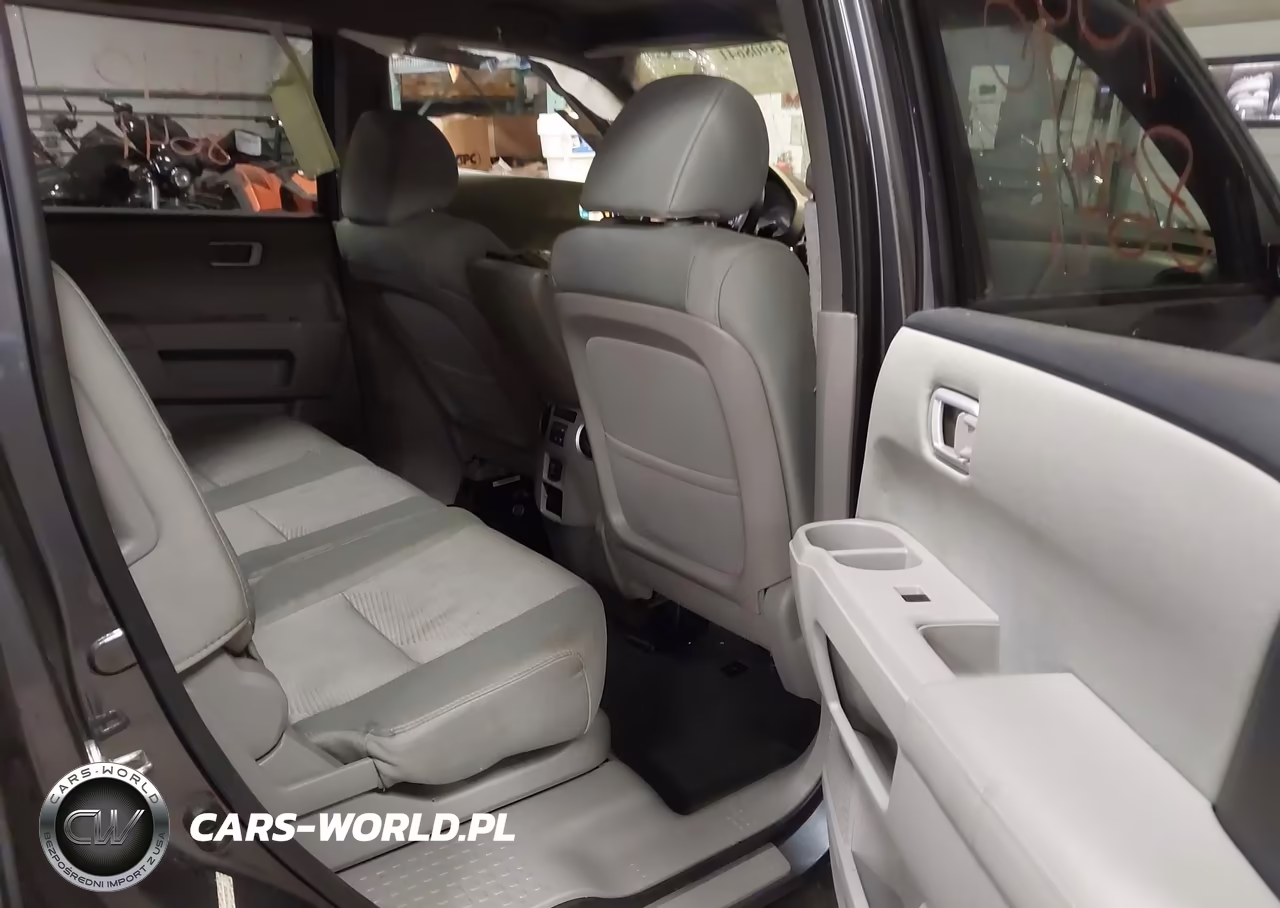 2015 Honda Pilot Lx VIN:5FNYF4H25FB022035 - 8