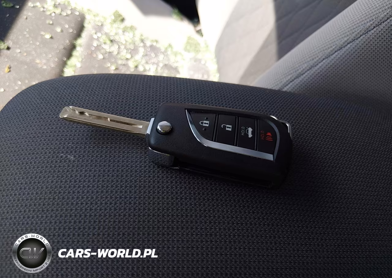 2023 Toyota Corolla Hybrid Le VIN:JTDBCMFE4P3025003 - 11