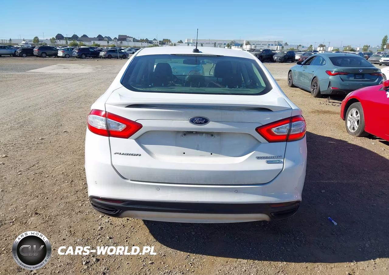 2016 Ford Fusion Titanium VIN:3FA6P0K95GR135329 - 16