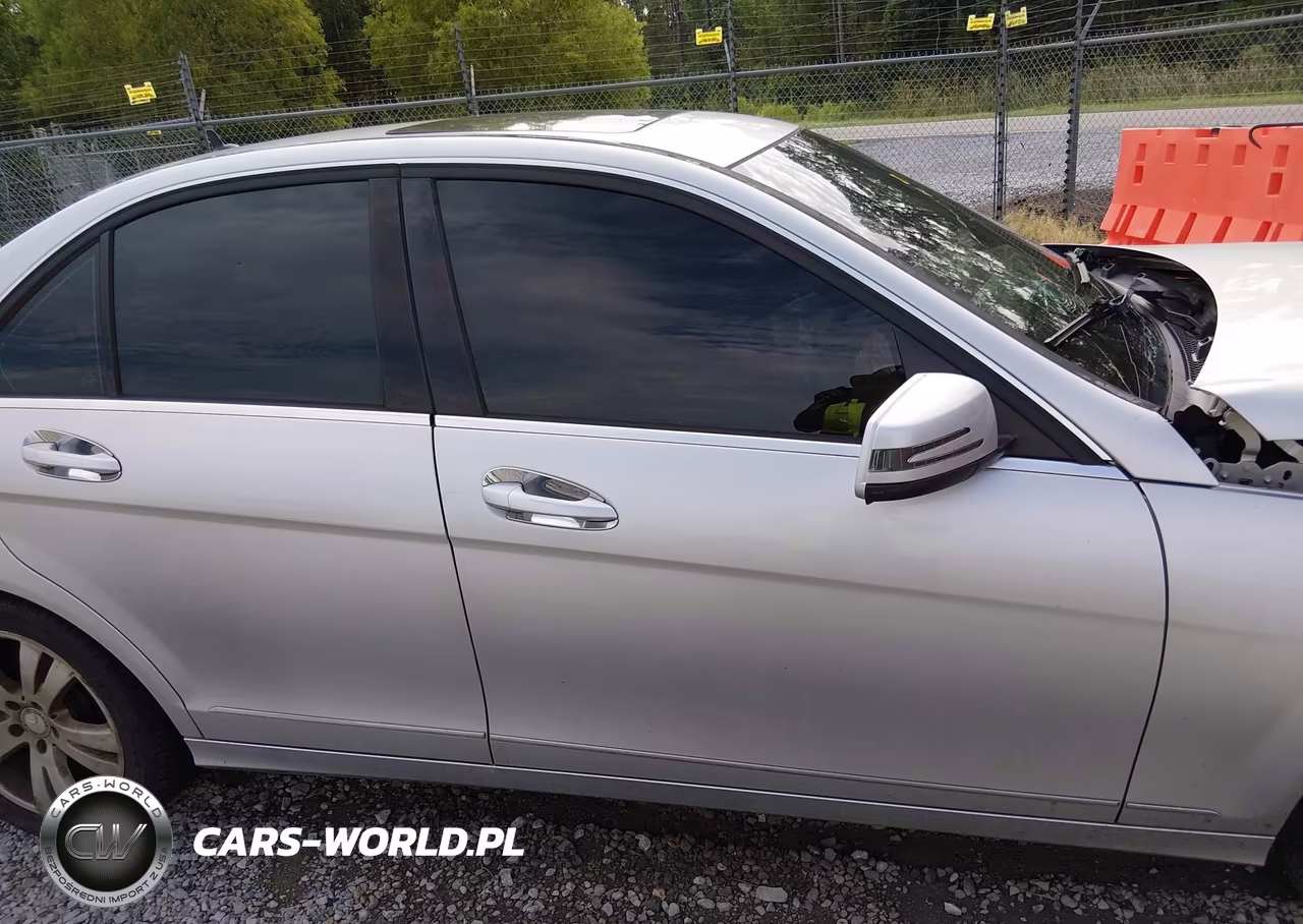 2011 Mercedes-Benz C 300 Luxury-Sport VIN:WDDGF5EB2BA523754 - 14