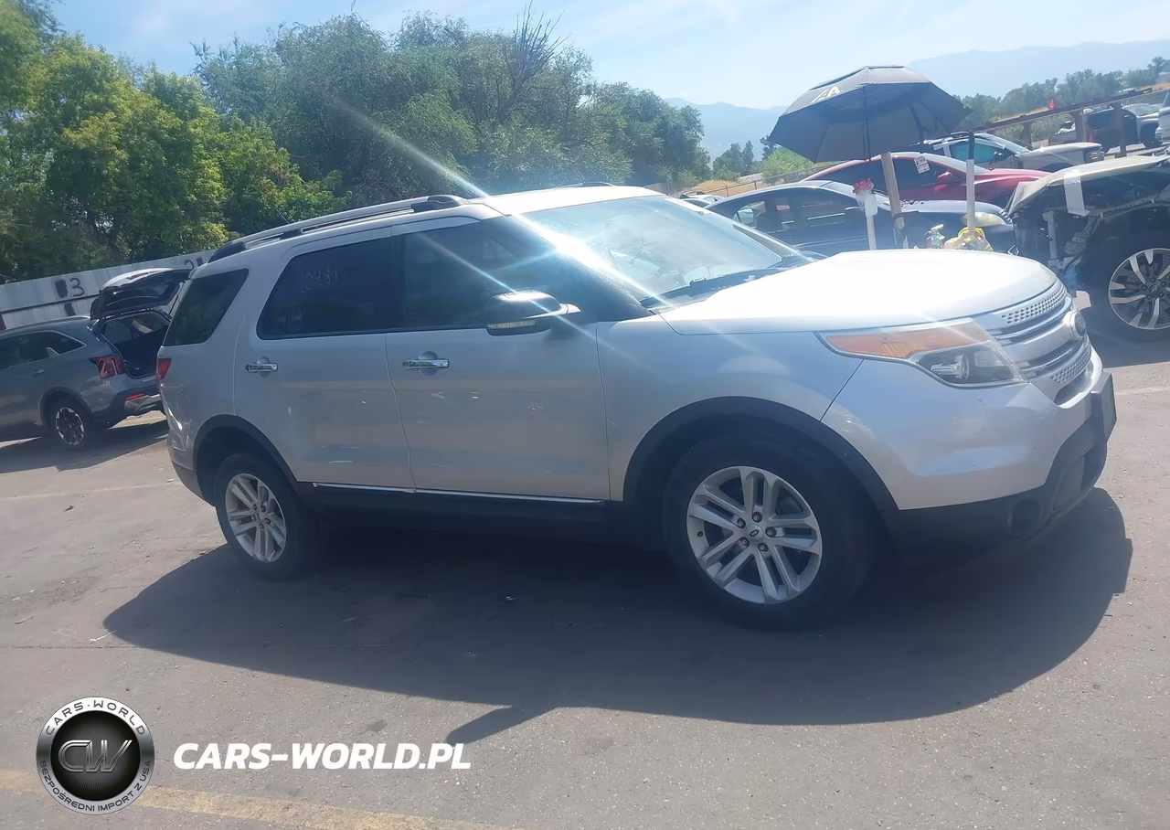 2012 Ford Explorer Xlt VIN:1FMHK8D88CGA45058 - 13