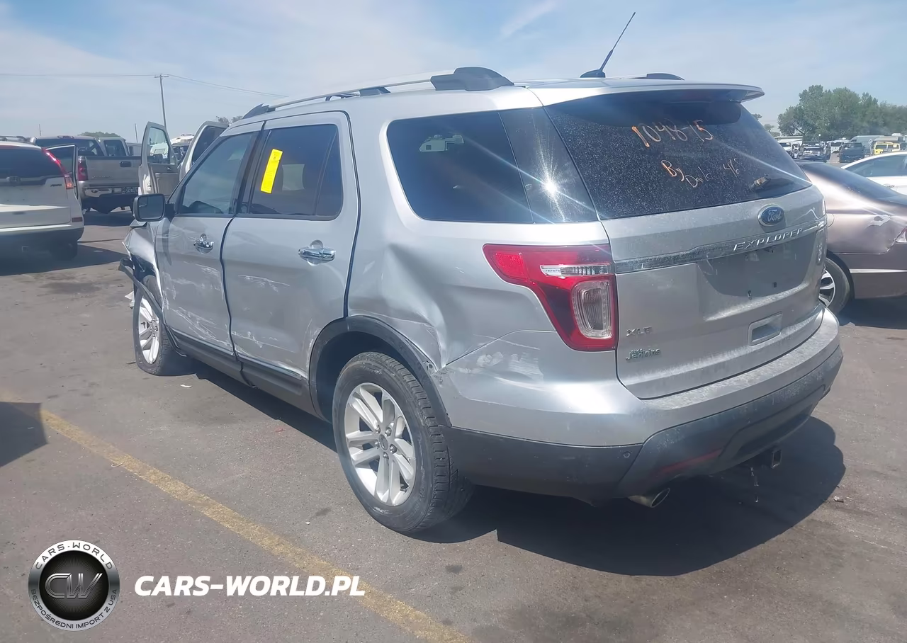 2012 Ford Explorer Xlt VIN:1FMHK8D88CGA45058 - 3