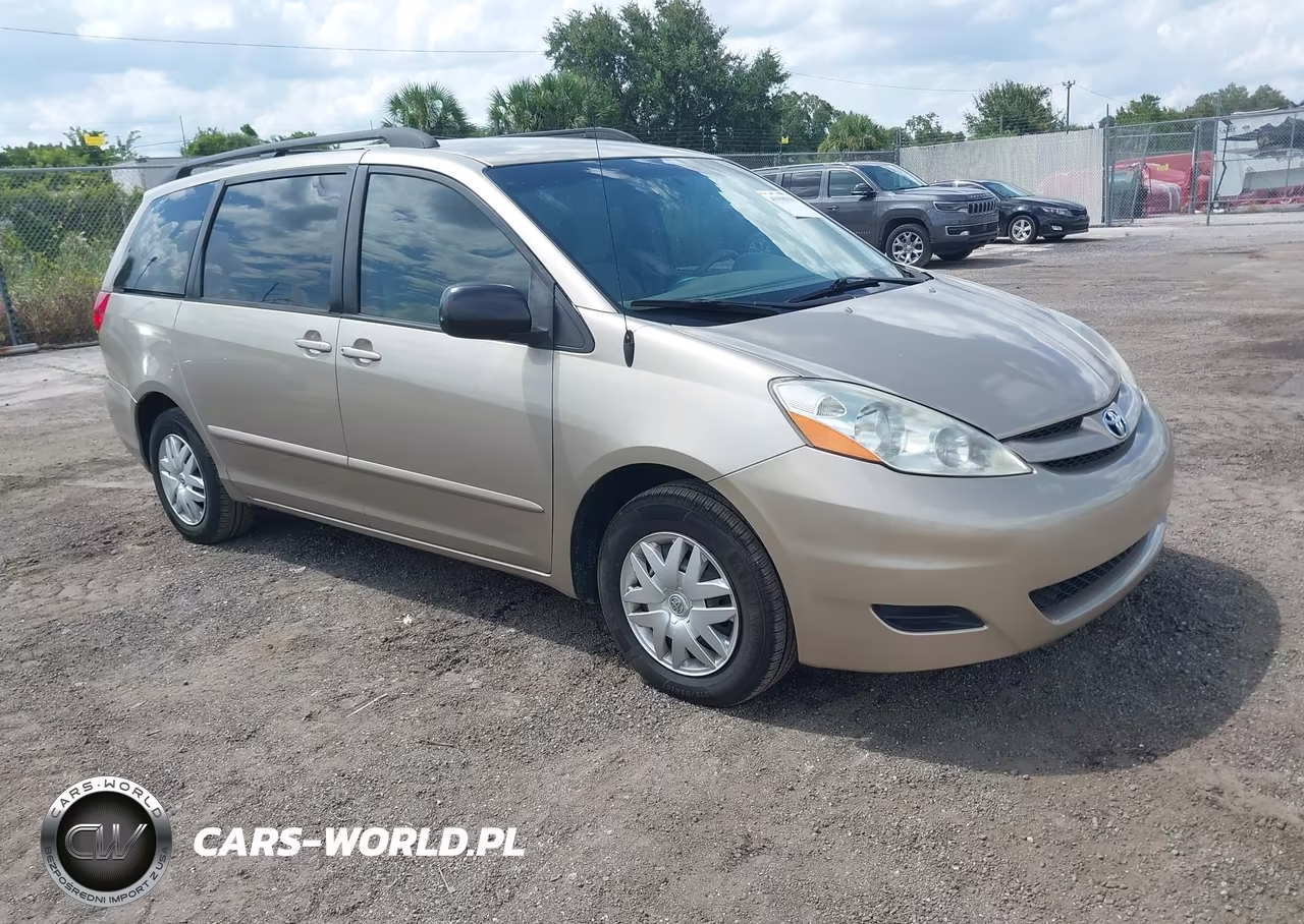 2009 Toyota Sienna Ce