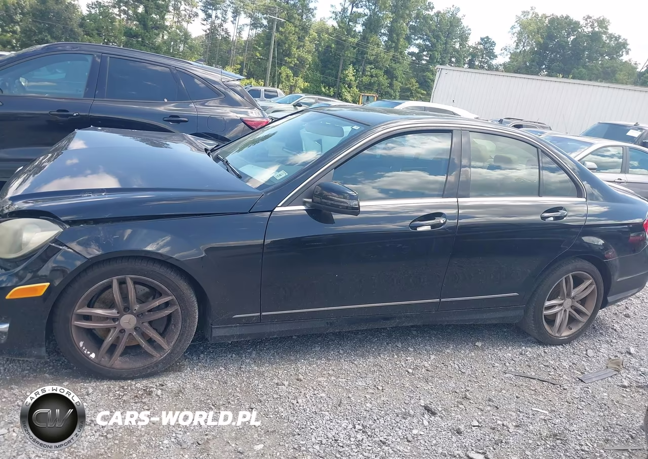 2013 Mercedes-Benz C 300 Sport 4Matic VIN:WDDGF8AB7DR281278 - 14