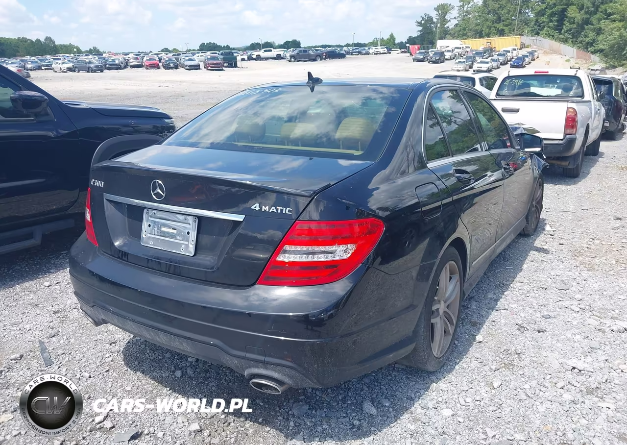 2013 Mercedes-Benz C 300 Sport 4Matic VIN:WDDGF8AB7DR281278 - 4