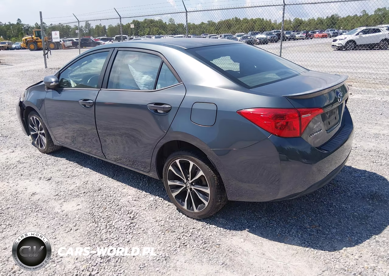 2017 Toyota Corolla Se VIN:5YFBURHE9HP702532 - 3