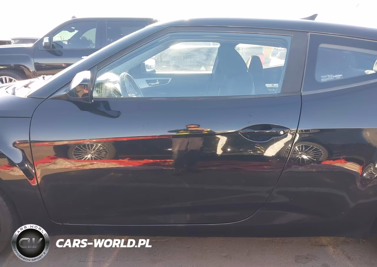 2017 Hyundai Veloster VIN:KMHTC6ADXHU309192 - 15